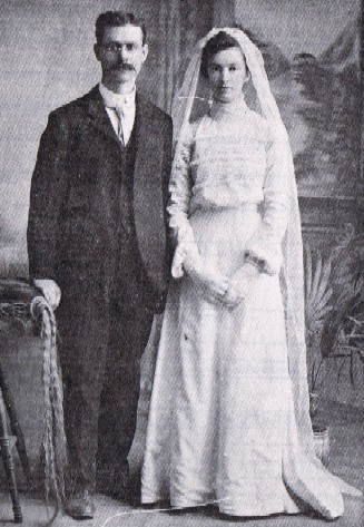 Theodore P. Bollman & Mary E. Stahl, wedding 11/1/1902