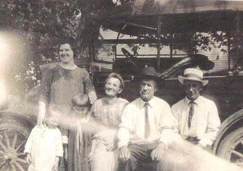Leo  & Mary O'Hare and family
