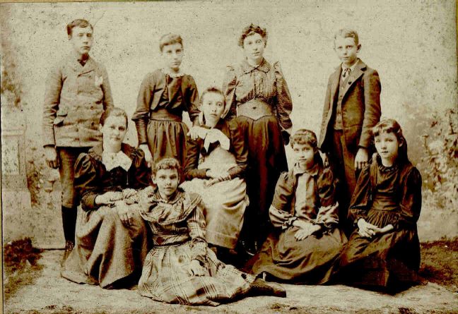 Waukon kids ca 1890's