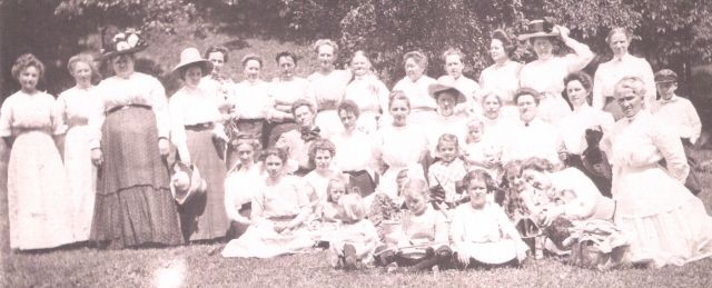 Early 1900's New Albin Methodist Church women & children