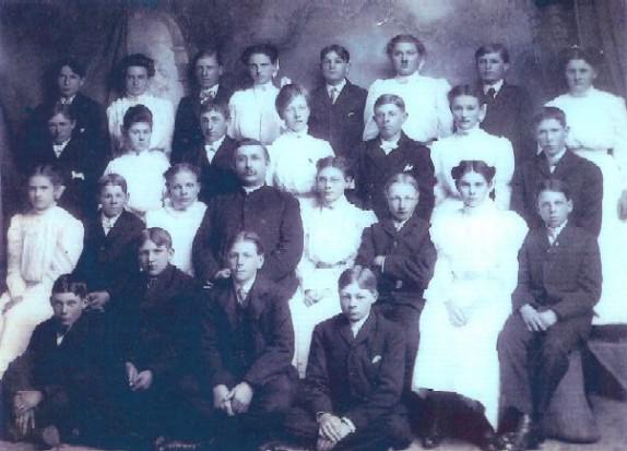 1906 confirmation class - St. Paul's Lutheran - Postville
