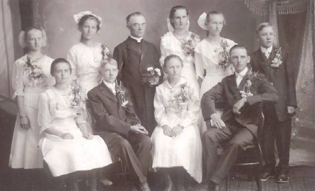 St. Paul's Lutheran confirmation class - 1916 