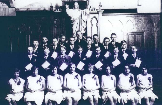 St. Paul's Lutheran 1929 confirmation class - Postville