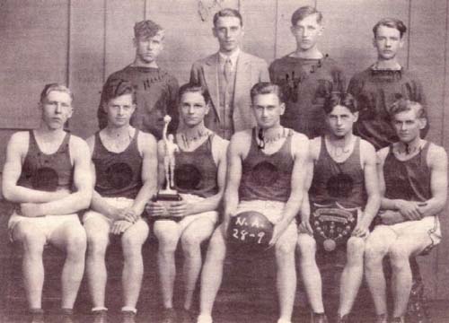 New Albin HS 1928/1929 basketball team