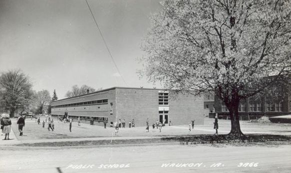Waukon Elementary School , ca 1950's - contributed by Gloria Payne