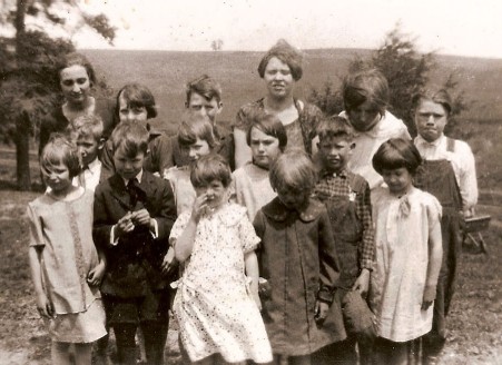 Minert school children, ca 1924