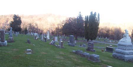 Guttenberg City cemetery, photo by J. Klein, Nov. 2013