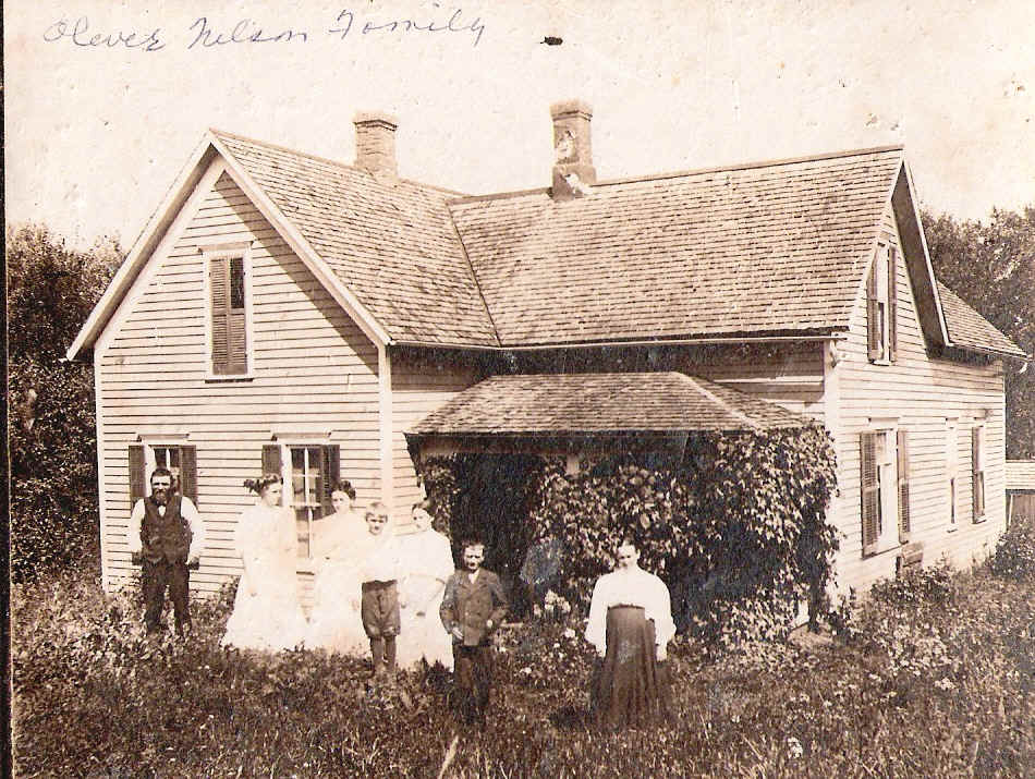 Oliver Nelson Family on their farm.jpg (643790 bytes)