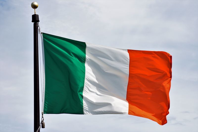 irish free flag