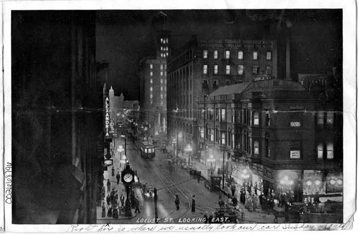 Locust St. looking East, Night in Des Moines 1912 Pg. 10