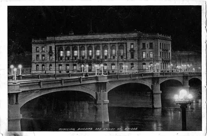 Municipal Building, Night in Des Moines 1912 Pg. 1