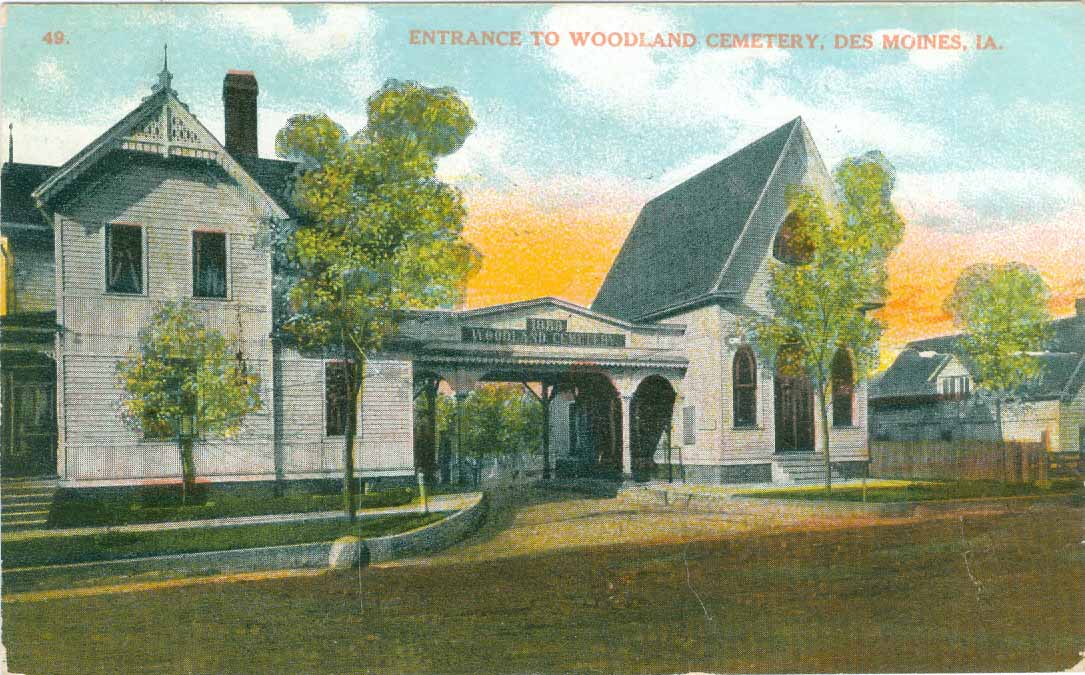 Woodland Cemetery Engrance, Des Moines, Iowa