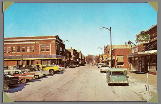 Street scene, 1965, Forest City