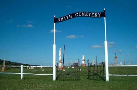 Smith cemetery - photographer S. Ferrall