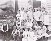 1st & 2nd grades, Sept. 1912 - Click to open a larger photo