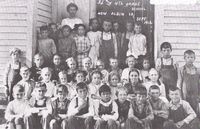 3rd & 4th grades, Sept. 1912 - Click to open a larger photo