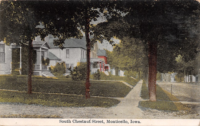 South Chestnut Street, Monticello, Iowa